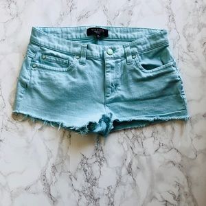 Talbots petites sea foam blue shorts size 2p
